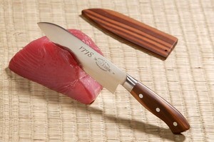 Picture of Santoku
